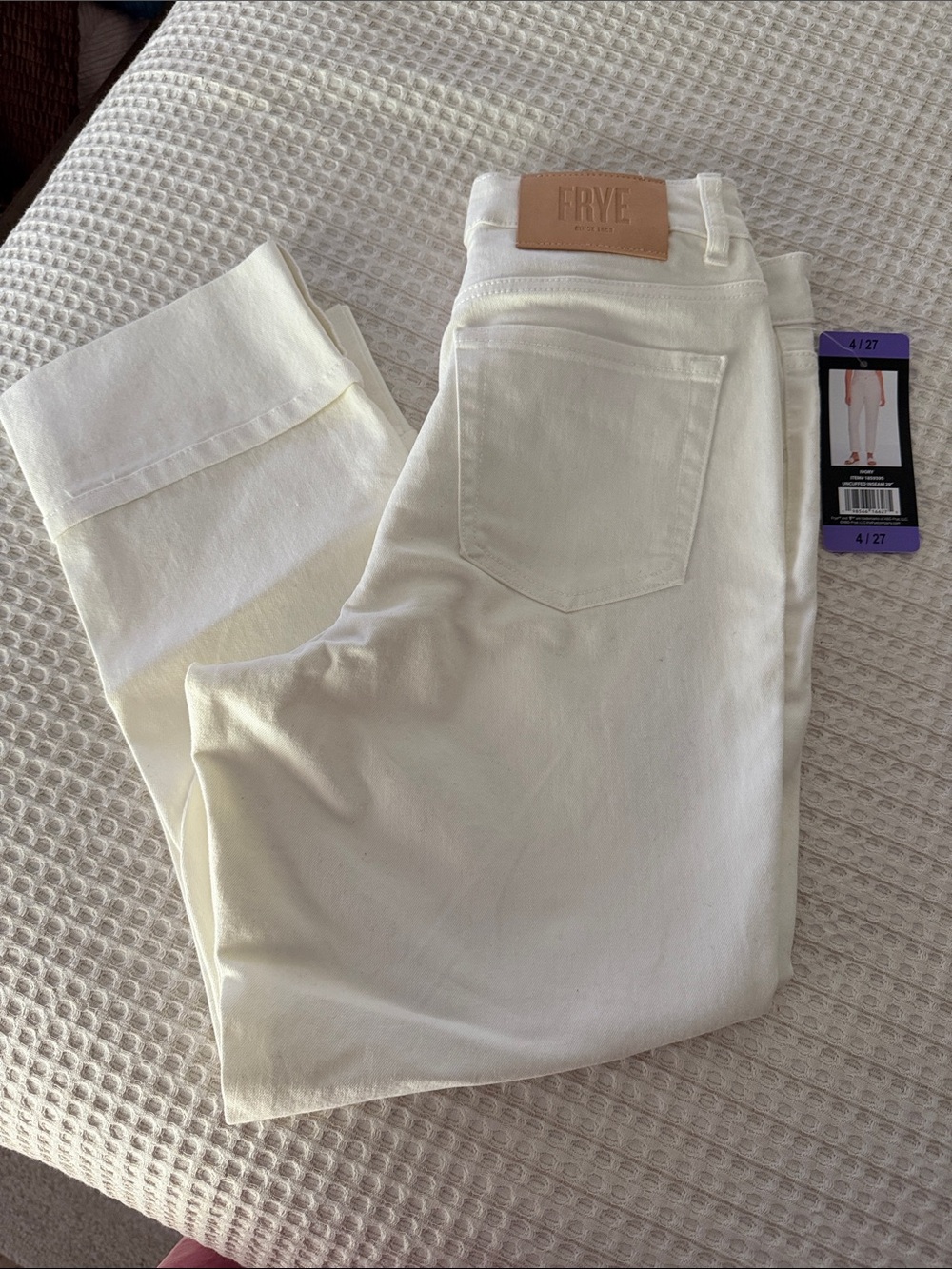 FRYE Women's Cream Straight-Leg Jeans